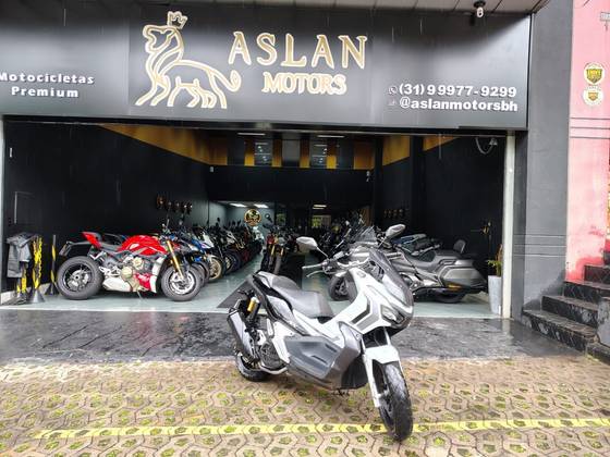 HONDA ADV 